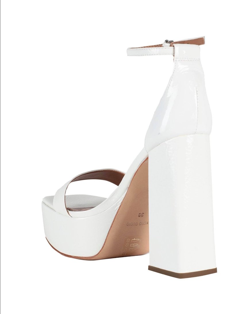 Chloevanpj Sandals #3226